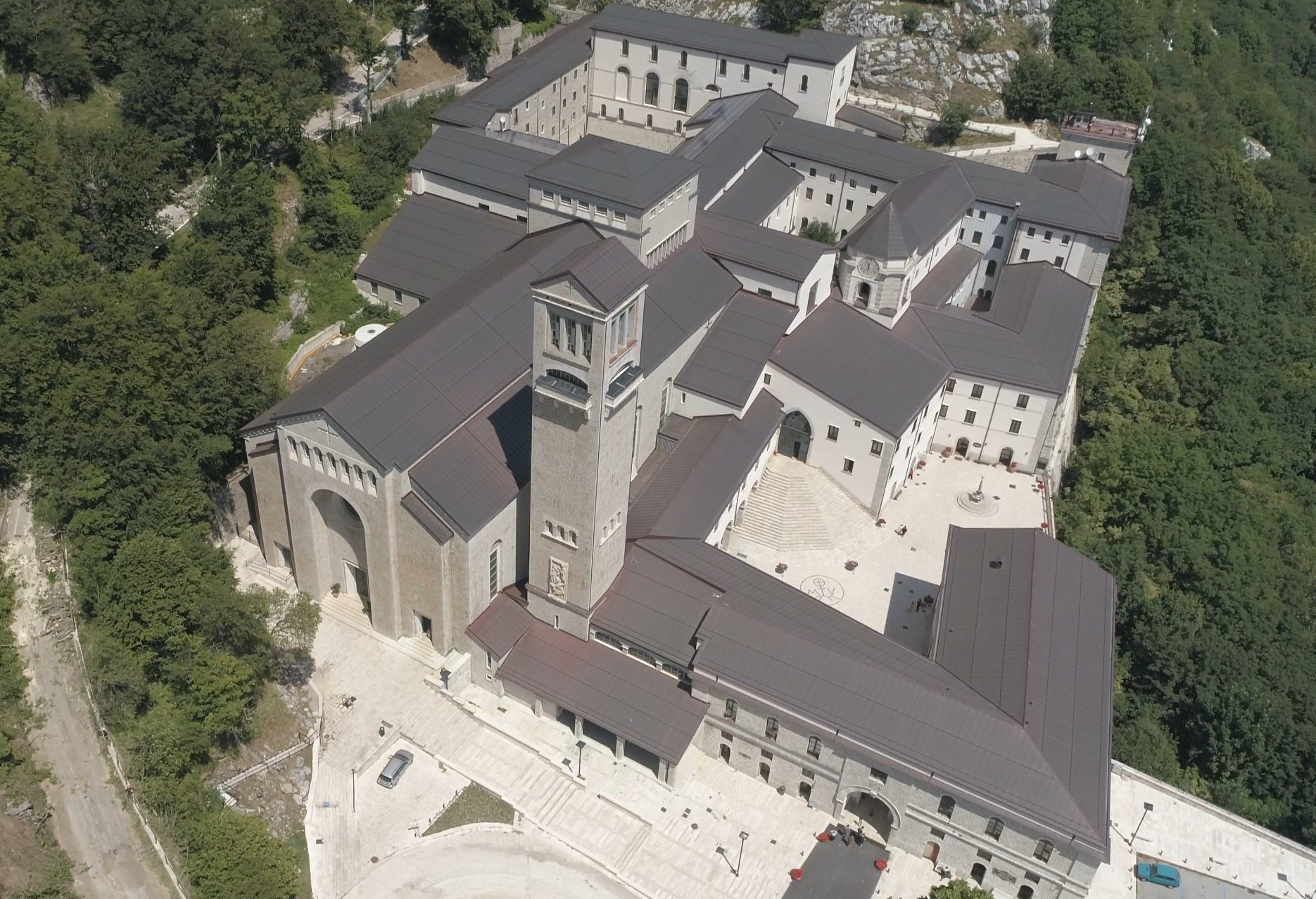 Montevergine frontale alto